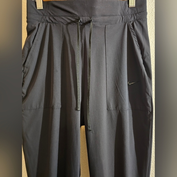 Nike DRI-FIT Black Nike Pants Small - Picture 3 of 7